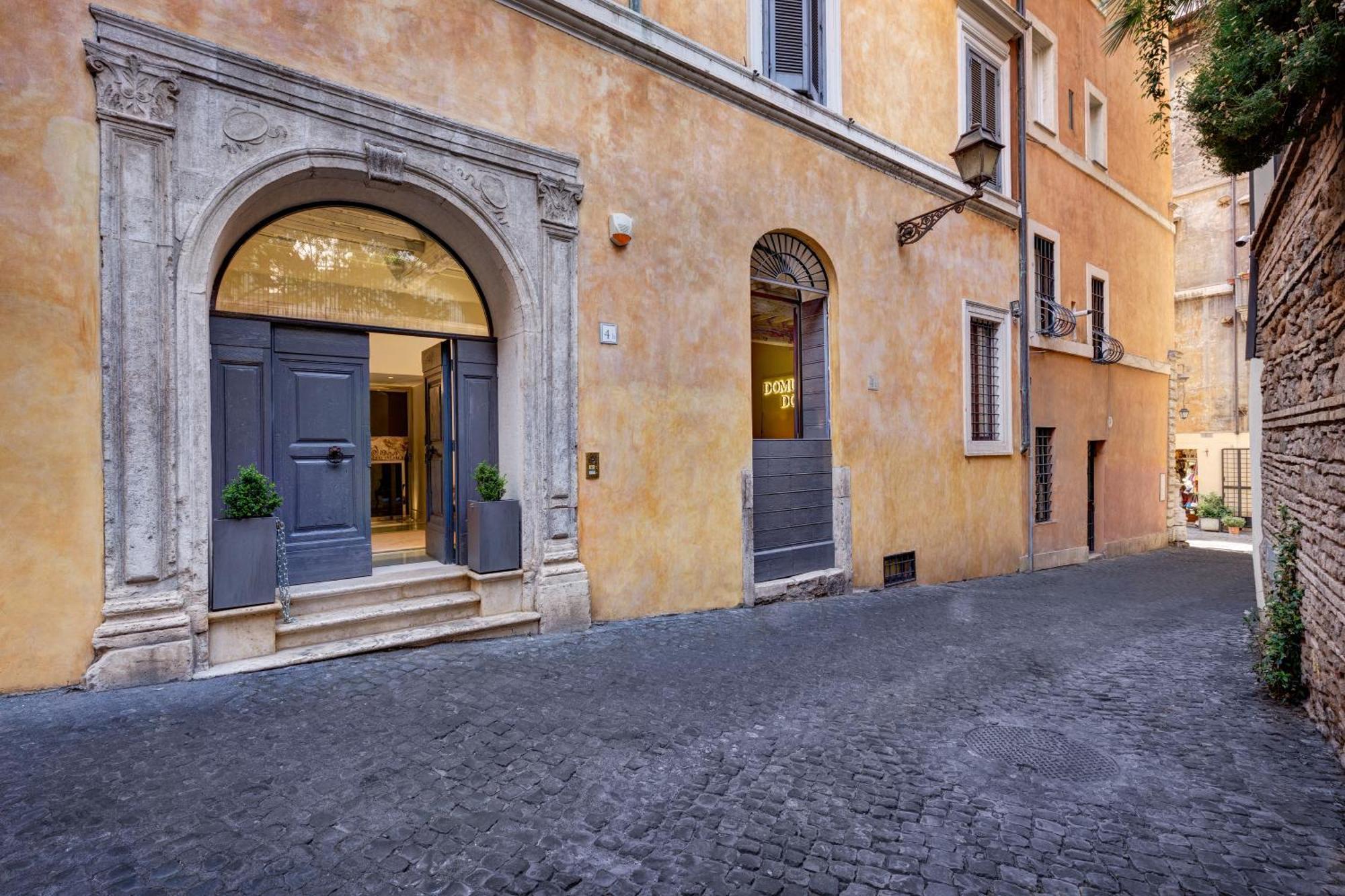 Domus Domitia Luxury Living Rom